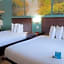 Days Inn & Suites by Wyndham Springfield on I-44
