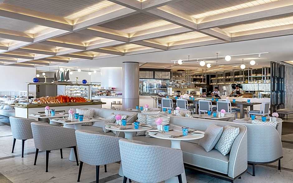 The Langham, Gold Coast and Jewel Residences