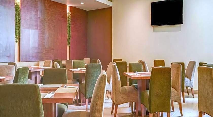 Grand Cikarang Hotel