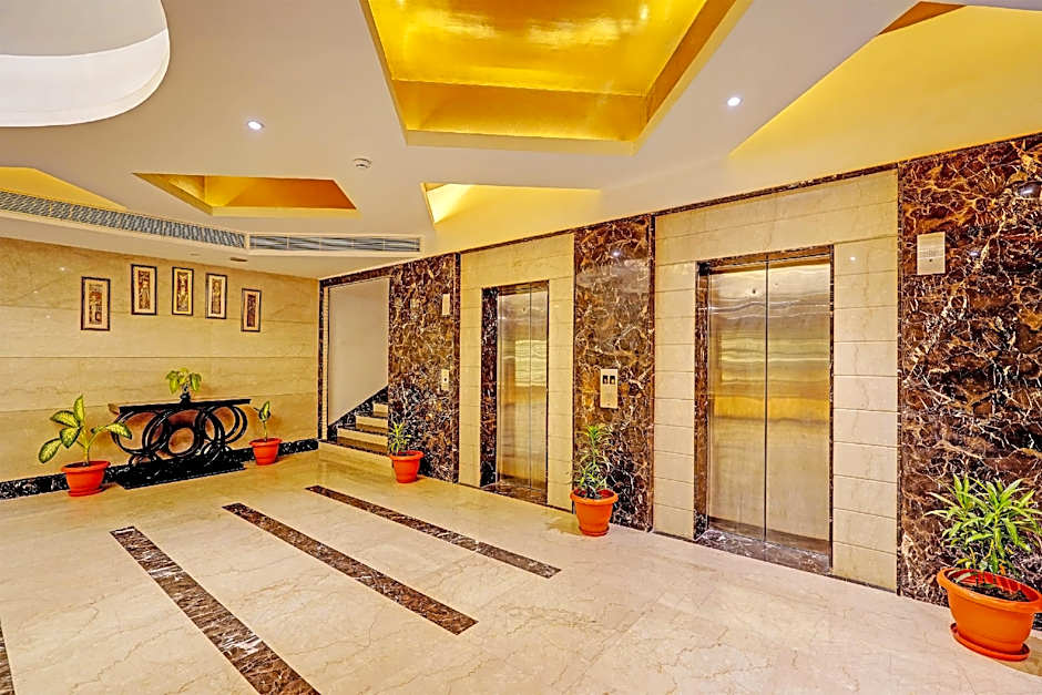 Super Townhouse OAK Hotel City Mark Gurgaon