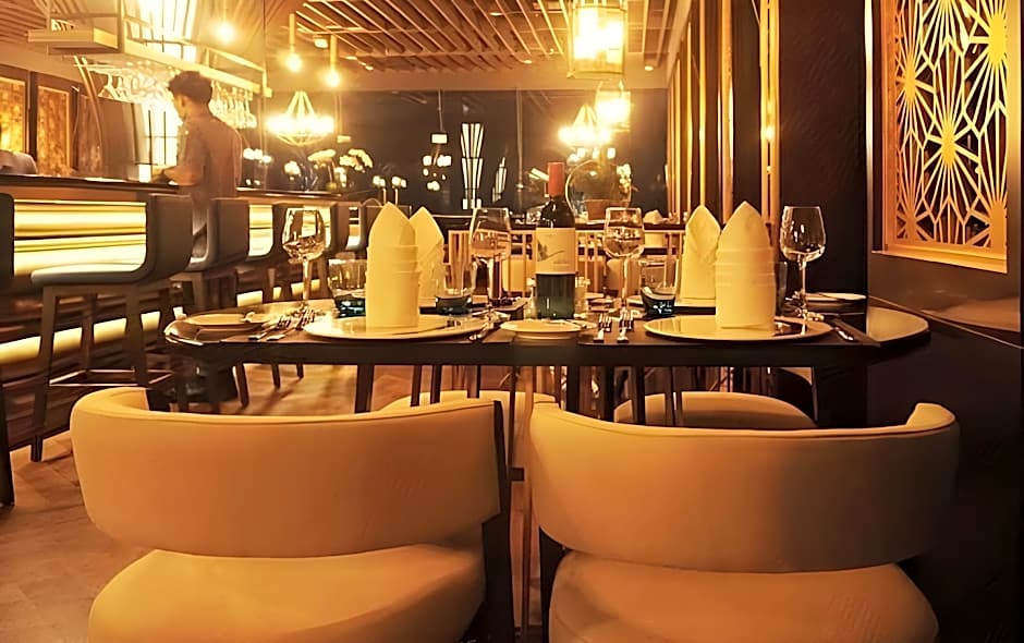 Avenzel Hotel & Convention Cibubur