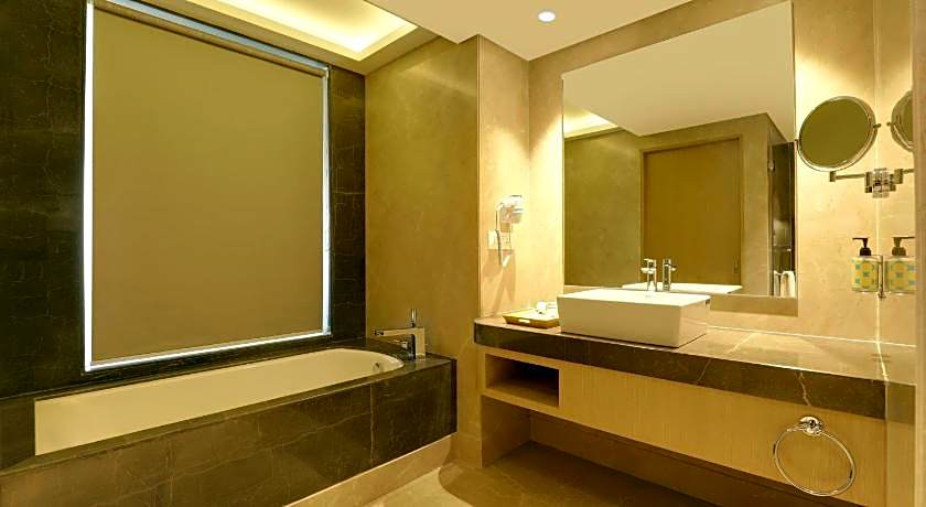 Lemon Tree Hotel Jhansi