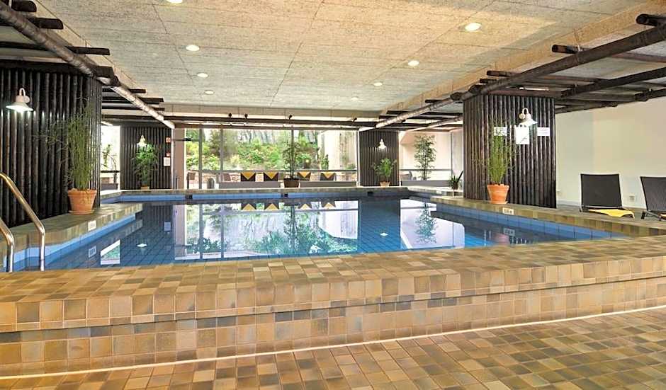 Leoso Hotel Leverkusen