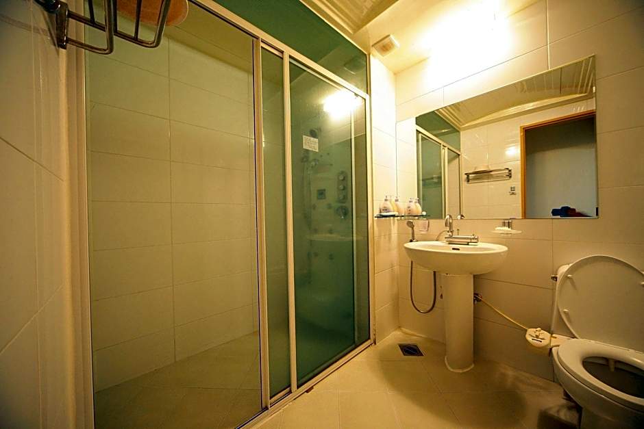 New Grand Hotel
