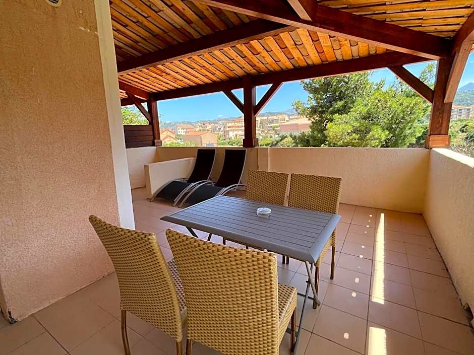 Hôtel L'Escale Coté Port