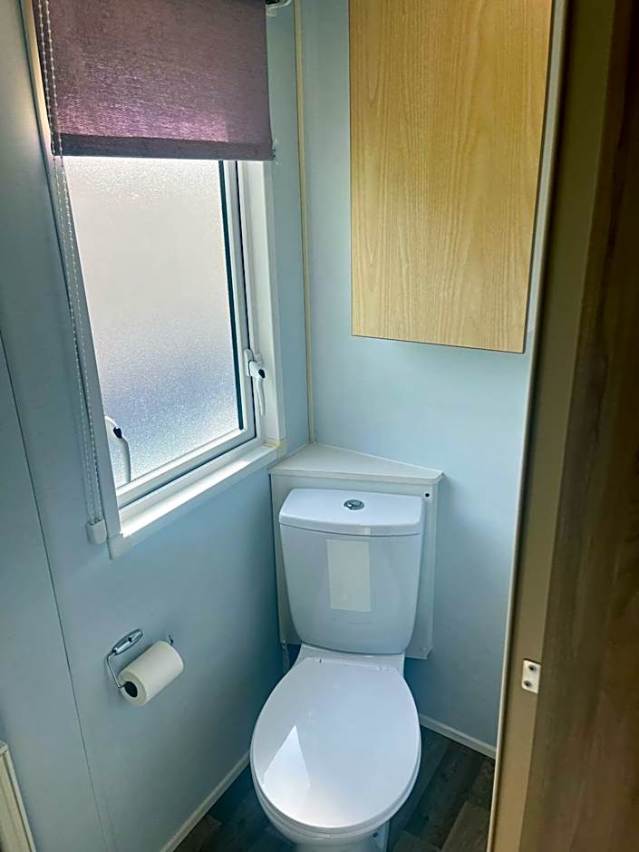 Red Deer Village Holiday Park - 3 Bedroom, Self-Catering Holiday Home