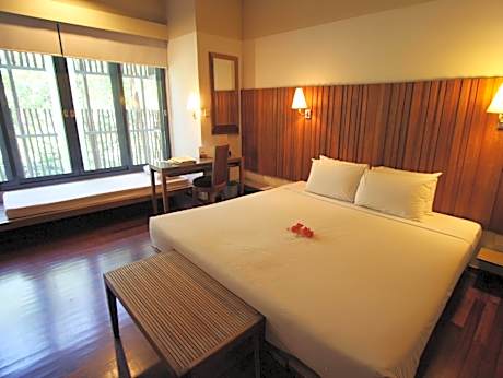 Belum Rainforest Resort