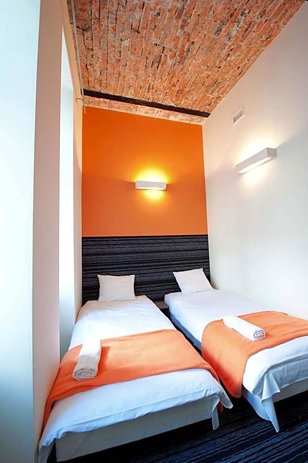 Planet Hostel