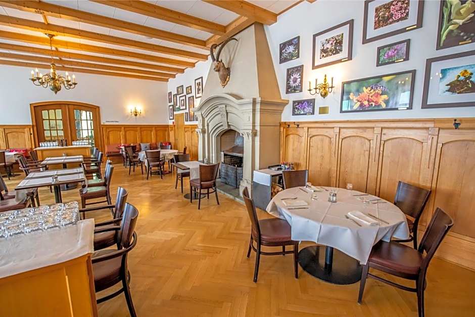 Hotel Pilatus-Kulm