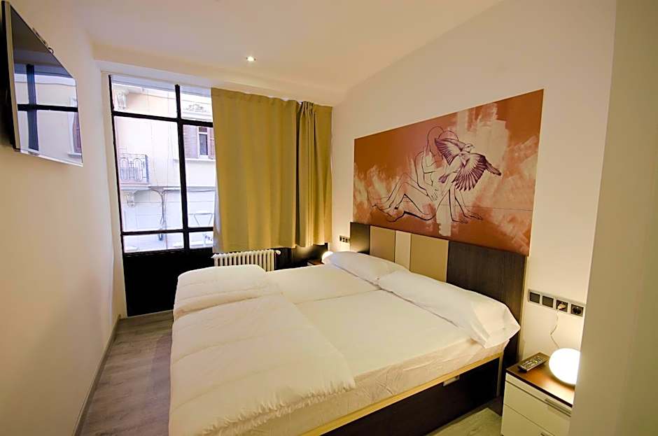 Free Hostels Barcelona