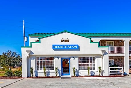 Motel 6-Walterboro, SC