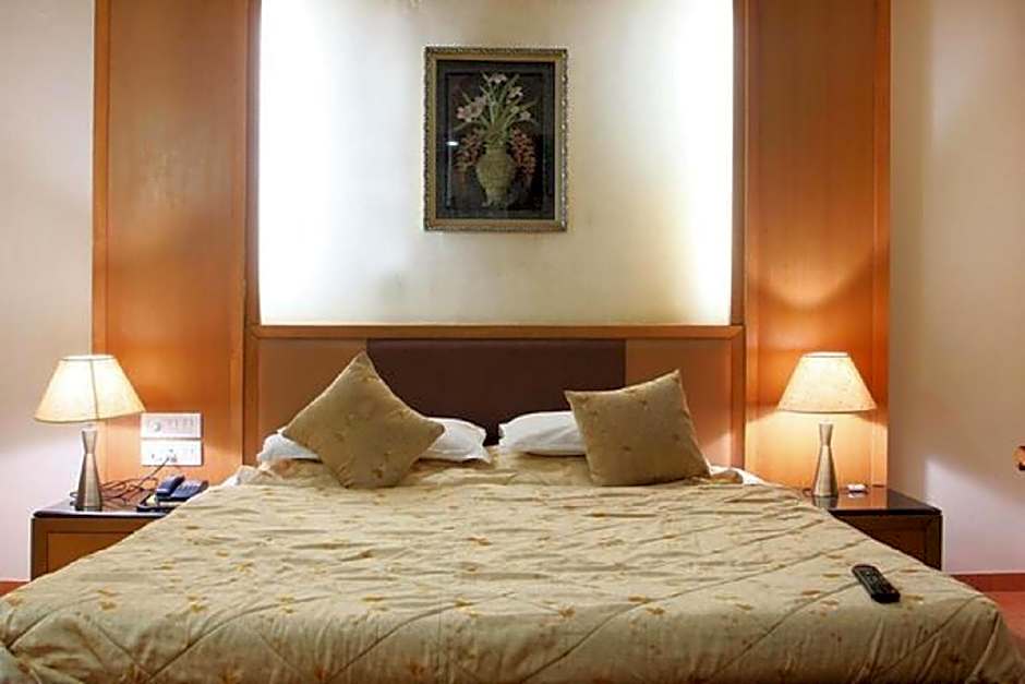Hotel Roopa