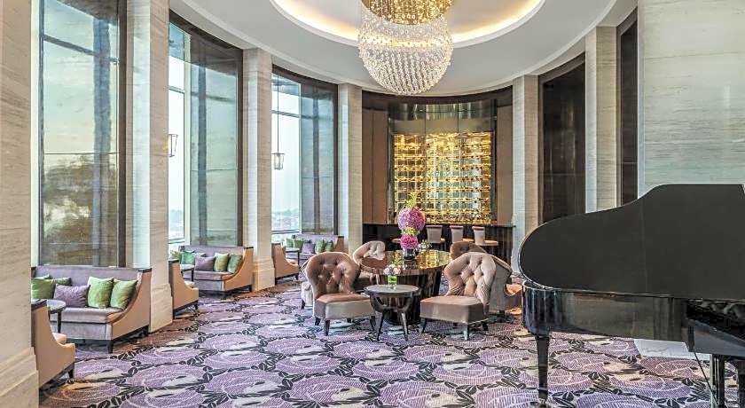 Hotel Ciputra World Surabaya