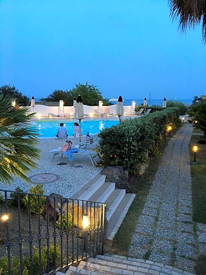 Hotel Bougainville