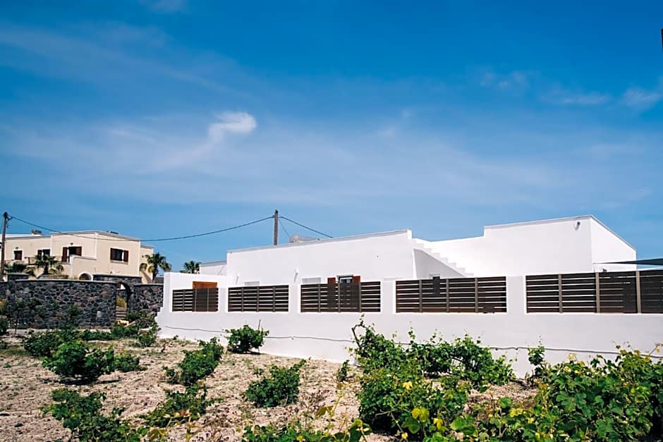 Mesanto Luxury Suites