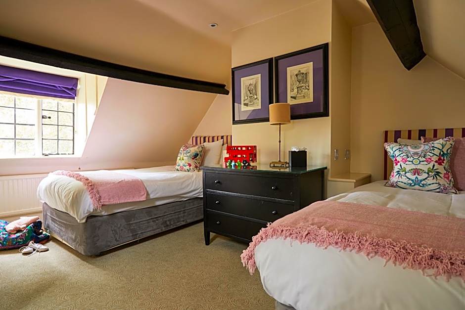 The Slaughters Country Inn