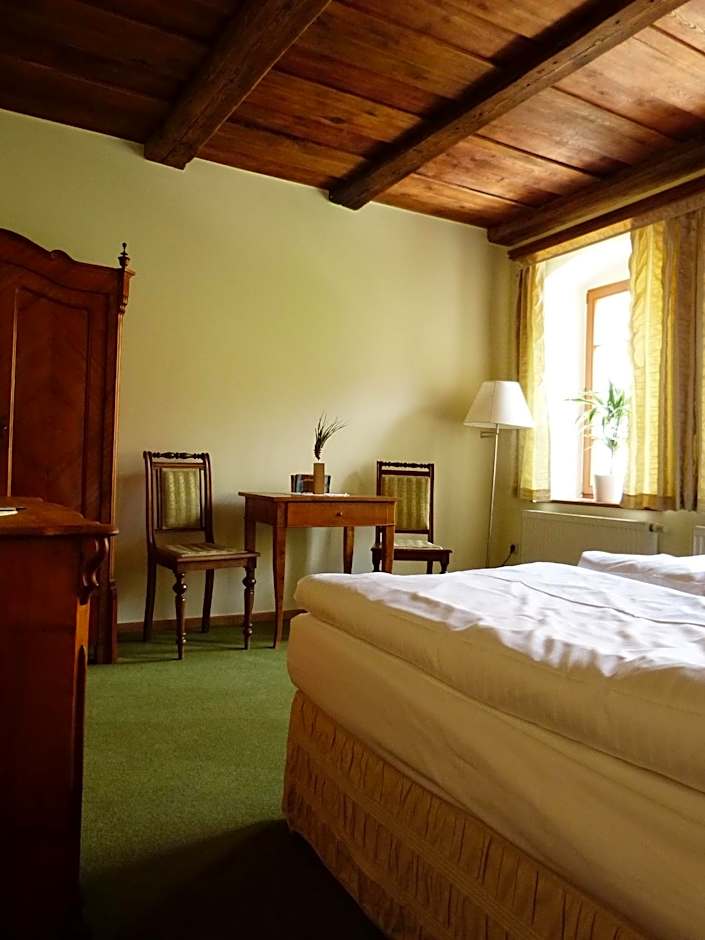 Hotel und Gasthof Dreibeiniger Hund