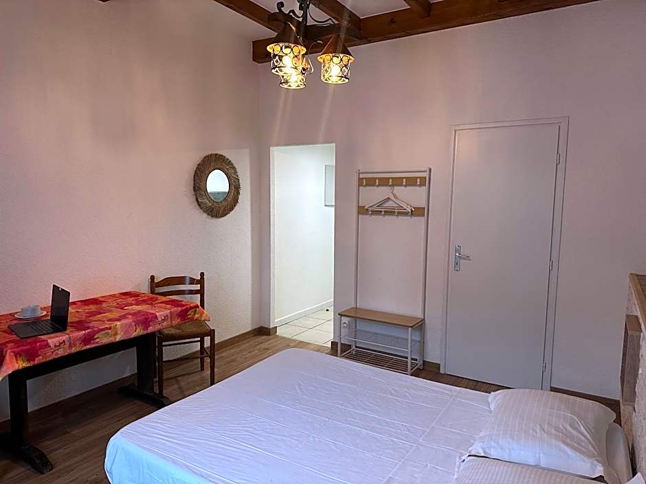 Bâle 94 - Self Check In by Homenhancement