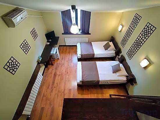 Saraishyq Hotel