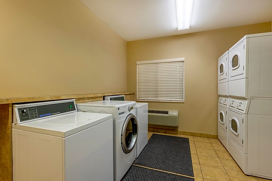 Candlewood Suites Springfield South By IHG