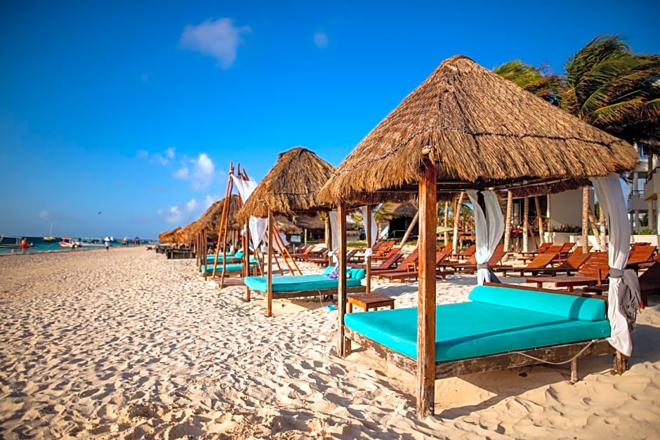 HOTEL & BEACH CLUB OJO DE AGUA