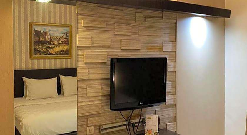 Hotel 88 Diponegoro-Jember by WH