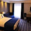 Holiday Inn Express Dunstable By IHG