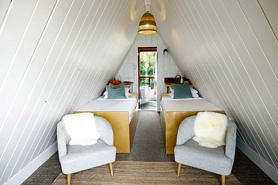 The Shoreline Tofino