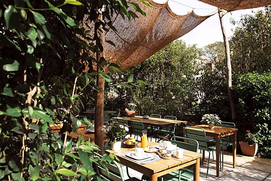 Coq Hotel