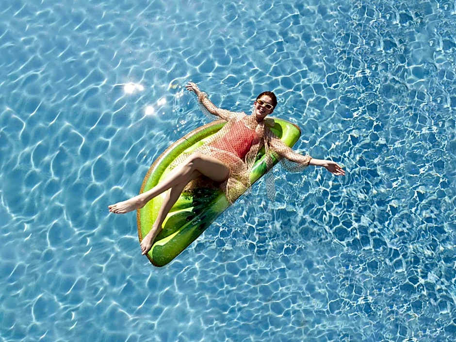 Greet Hotel Marseille Provence Aeroport