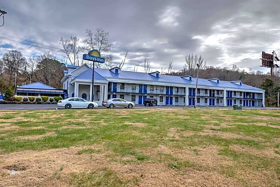 Days Inn by Wyndham Harriman