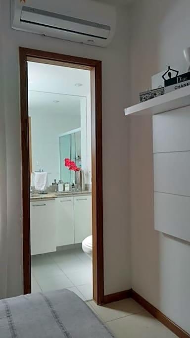 Alugo Suites em frente ao rock in rio