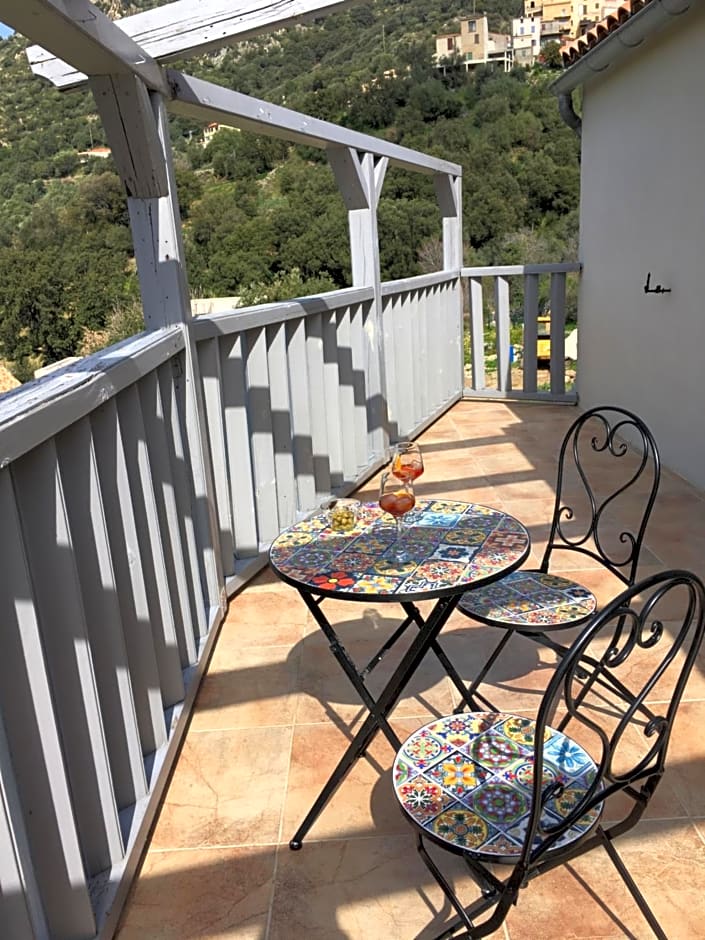 Casa Basgiu, chambres avec balcon