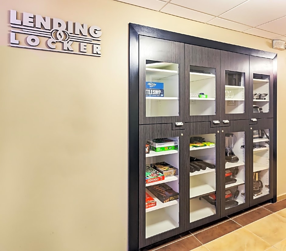 Candlewood Suites Lenexa - Overland Park Area By IHG