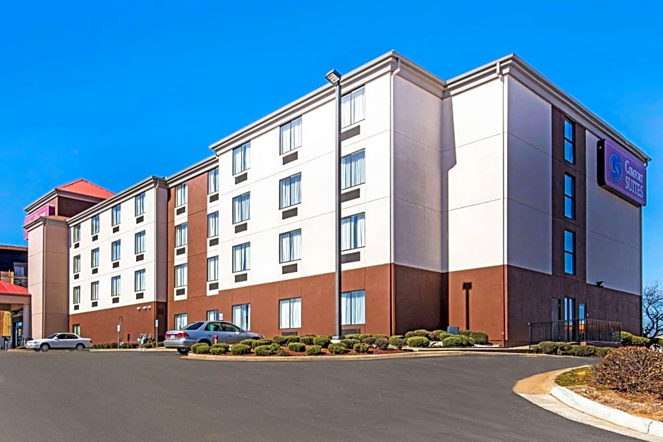 Comfort Suites Tuscaloosa near University