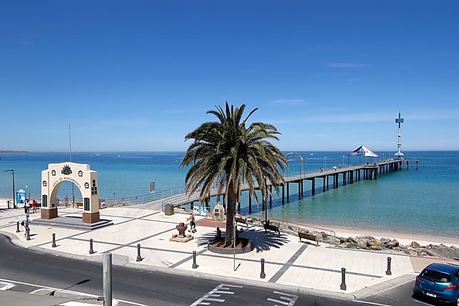 Esplanade Hotel Adelaide