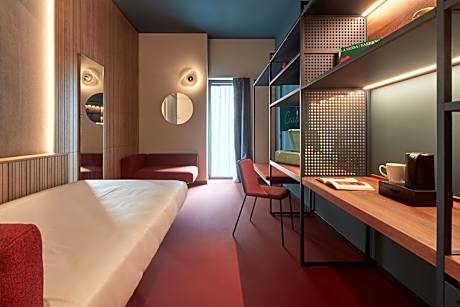 Creator - Single Bed