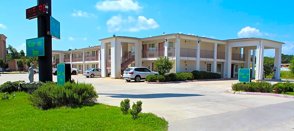 Carom Inn a Travelodge by Wyndham Denham Springs-Baton Rouge