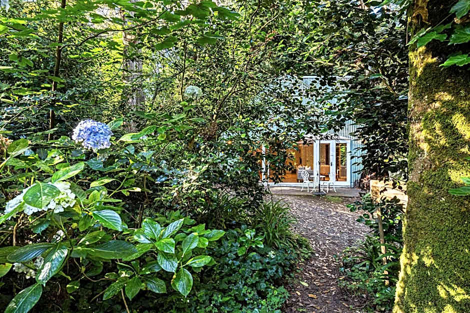 Arnica Views Summit Retreat