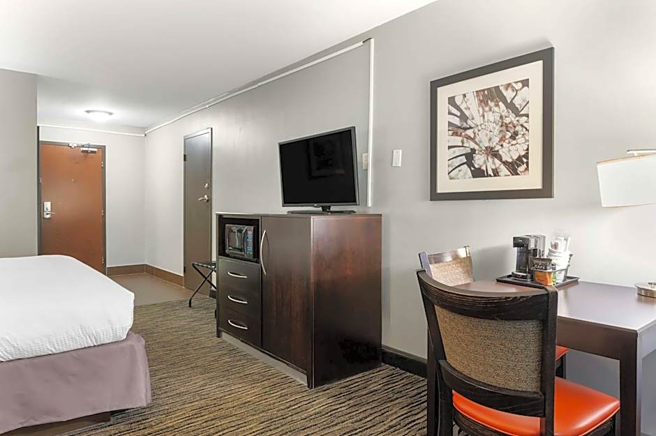Best Western University Inn At Valparaiso