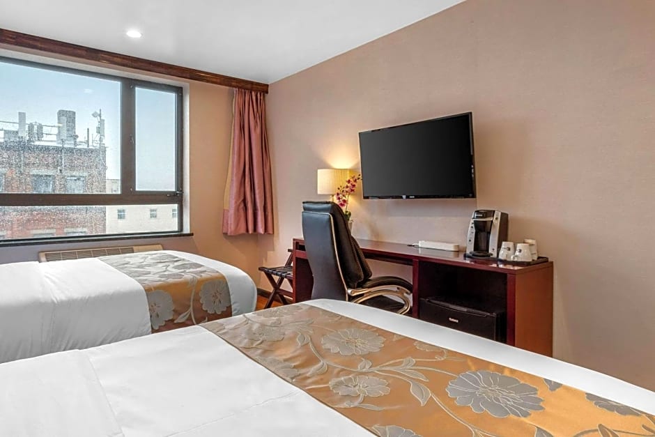 The L Hotel, Ascend Hotel Collection