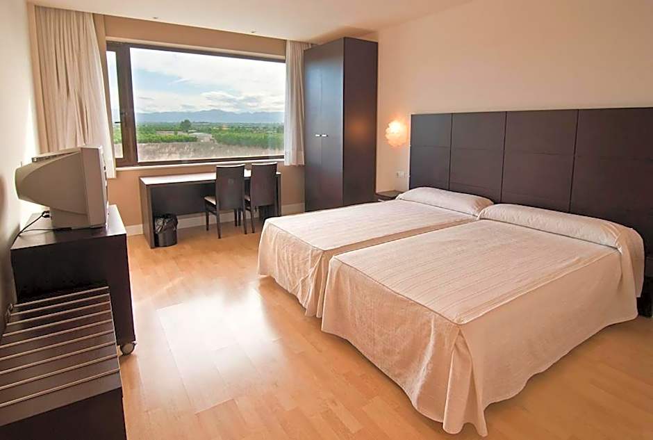 Hotel Puerta de la Serrania