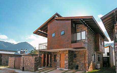 Casa Nachig - 1 a 12 Hu¿edes