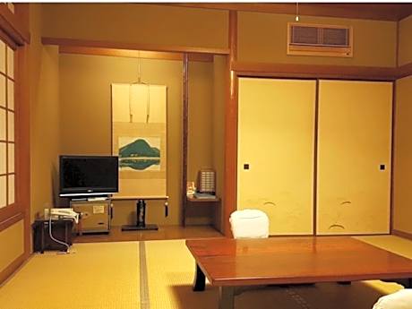 Japanese-Style Room with Shared Bathroom