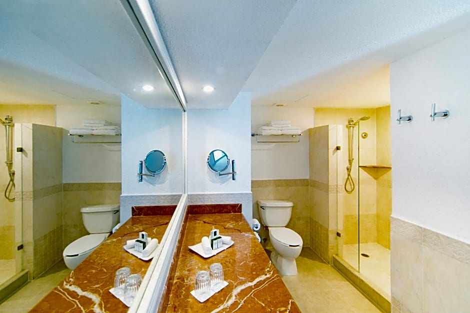 Occidental Costa Cancun - All Inclusive