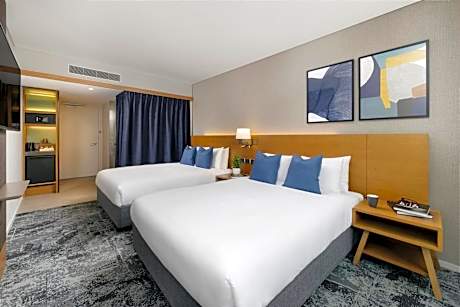 Standard Room with Two Queen Beds
