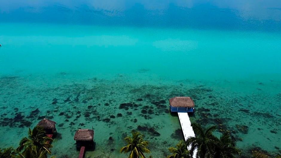 Royal Palm Bacalar Cabañas & Lagoon Club