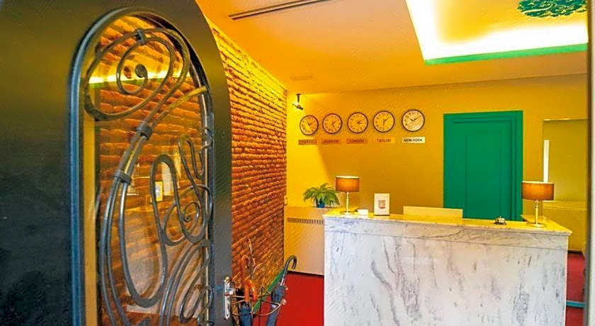 City Inn - Boutique Hotel Tbilisi