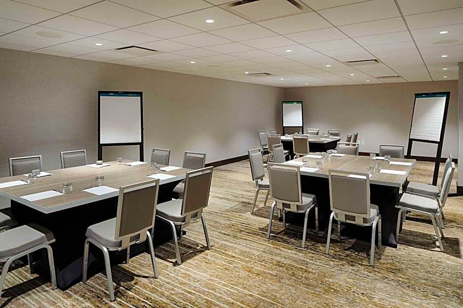 The Kingsley Bloomfield Hills - a DoubleTree by Hilton