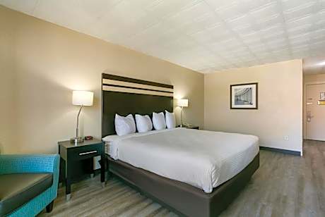 King Room with Balcony